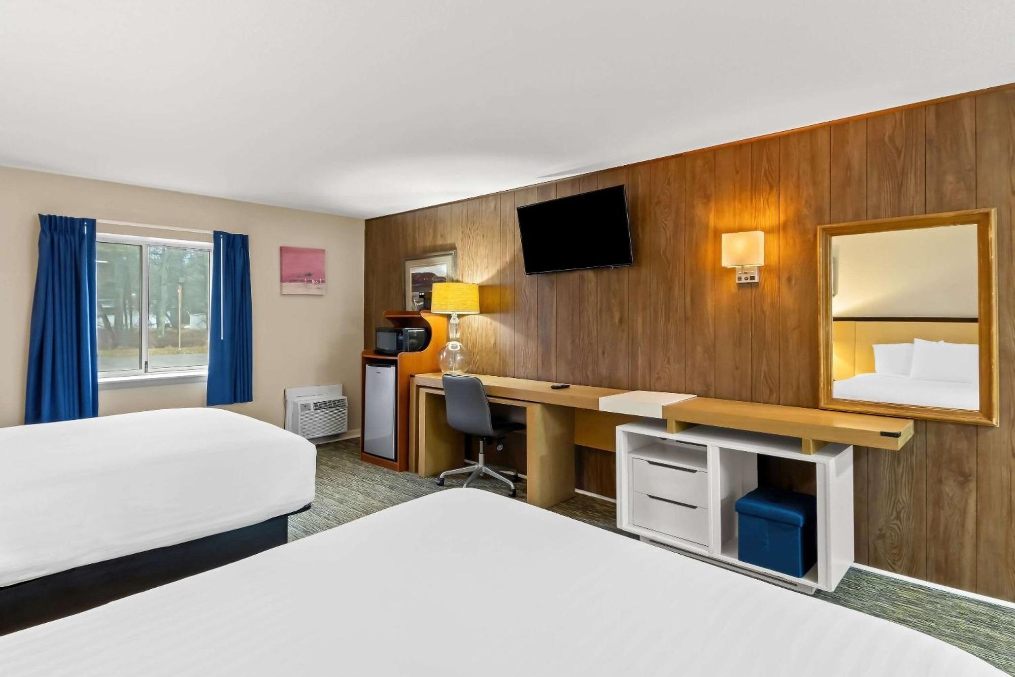 Rodeway Inn Formerly Camp Inn Lodge Oscoda Екстер'єр фото