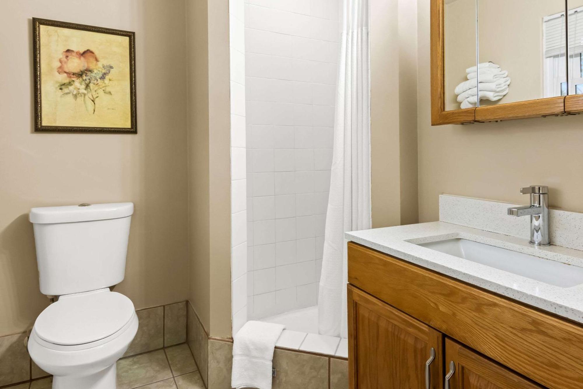 Rodeway Inn Formerly Camp Inn Lodge Oscoda Екстер'єр фото